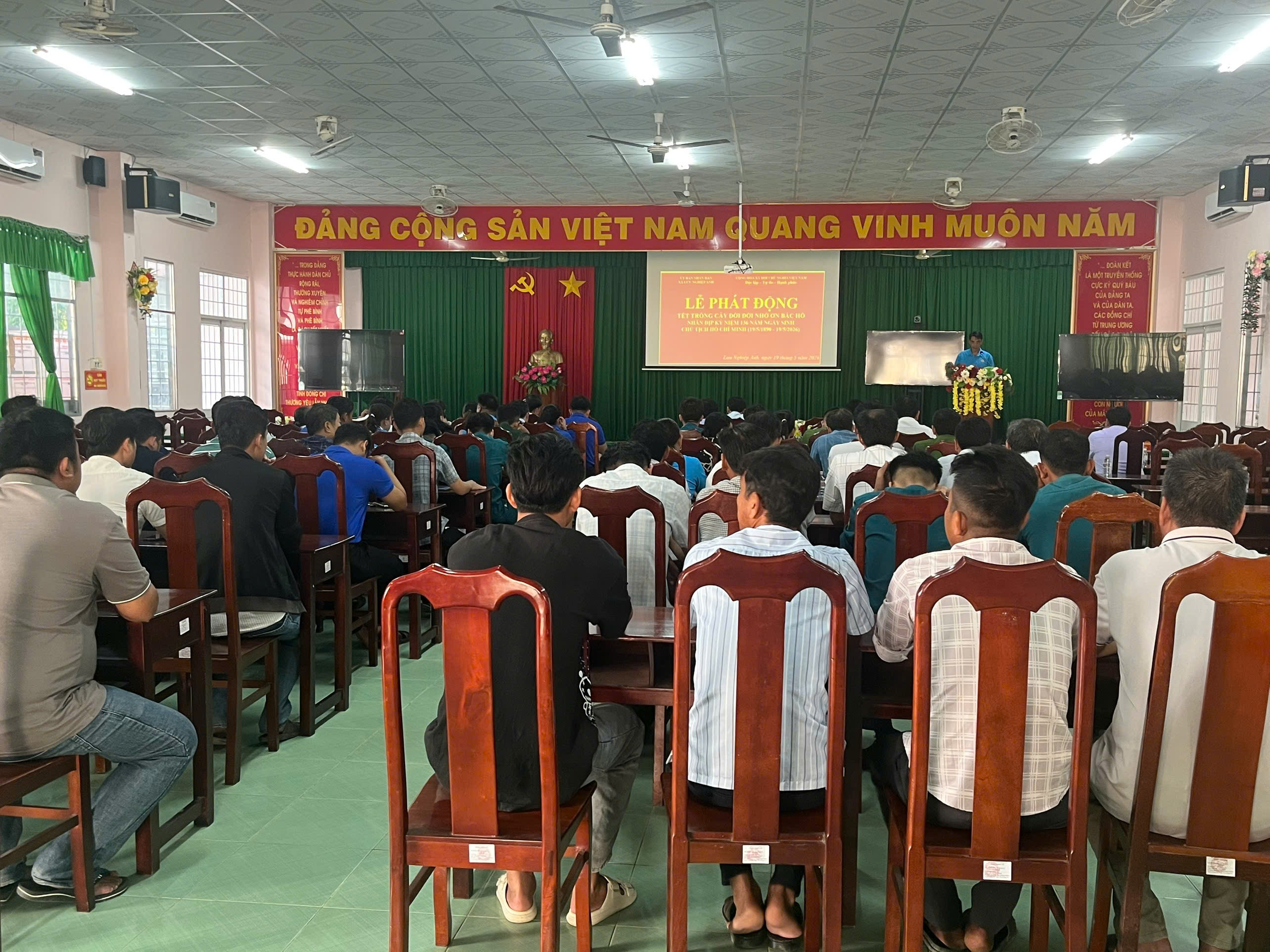 XÃ LƯU NGHIỆP ANH TỔ CHỨC LỄ PHÁT ĐỘNG “TẾT TRỒNG CÂY ĐỜI ĐỜI NHỚ ƠN BÁC HỒ” NĂM 2026